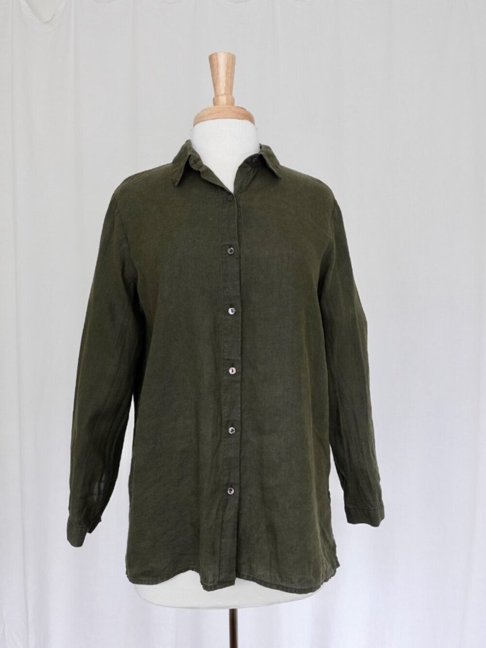 EILEEN FISHER 100% Linen Button Front Top Shirt Tunic Olive Green size XS
